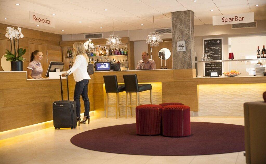 hotel