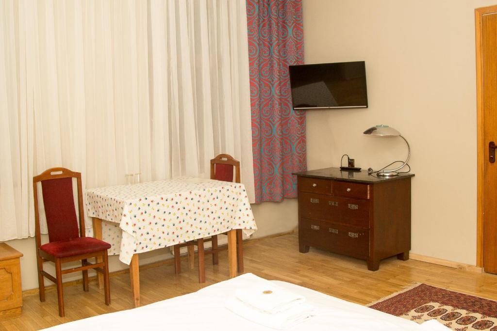 hotel image 13