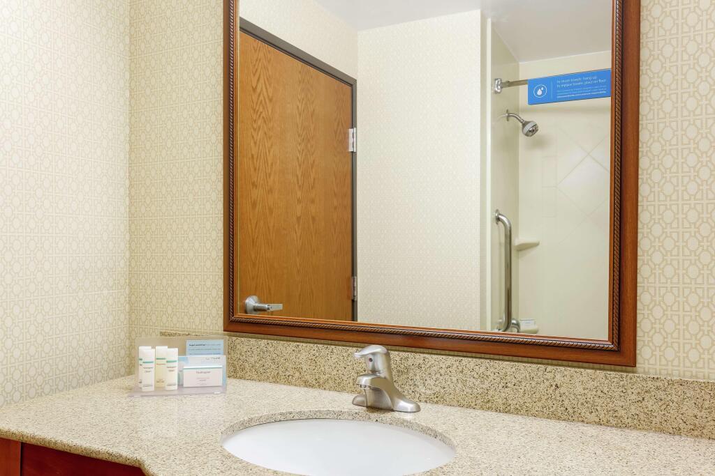 hotel image 16