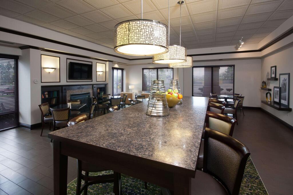 hotel image 13