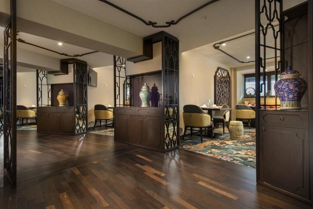 hotel image 12