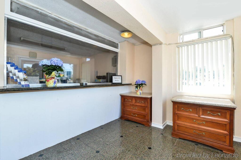 hotel image 10