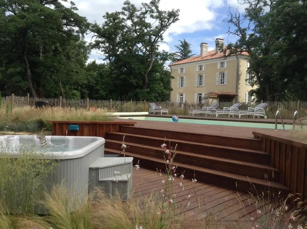hotel image 7