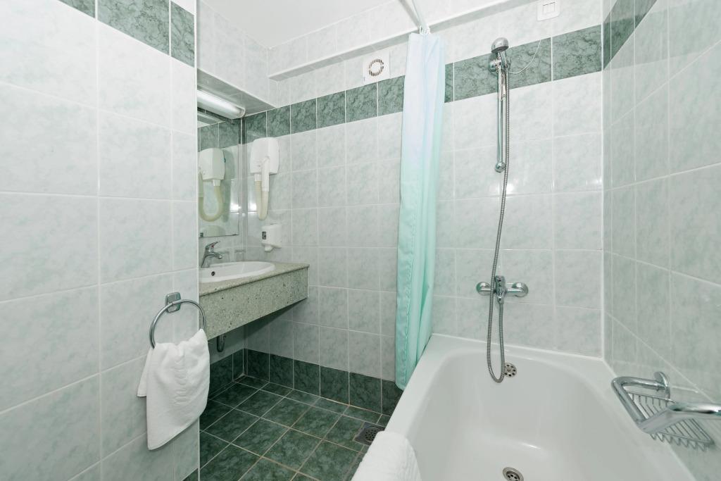 hotel image 32