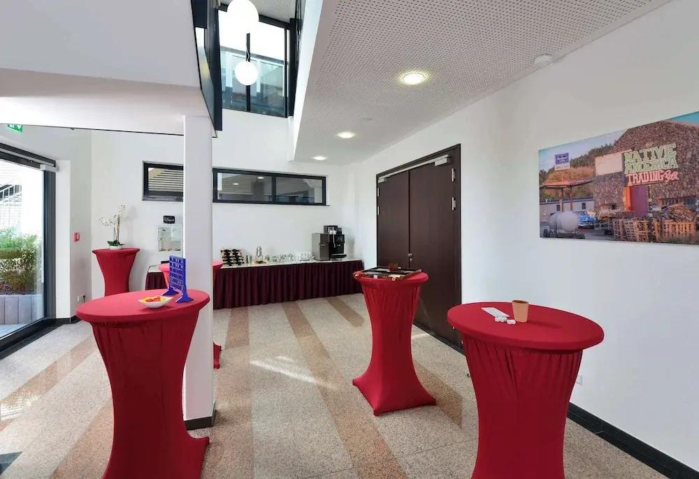 hotel image 16