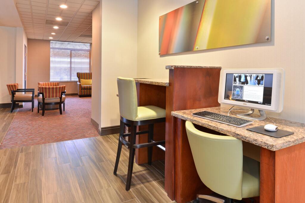 hotel image 10