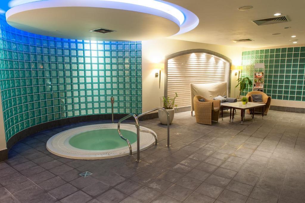 hotel image 15