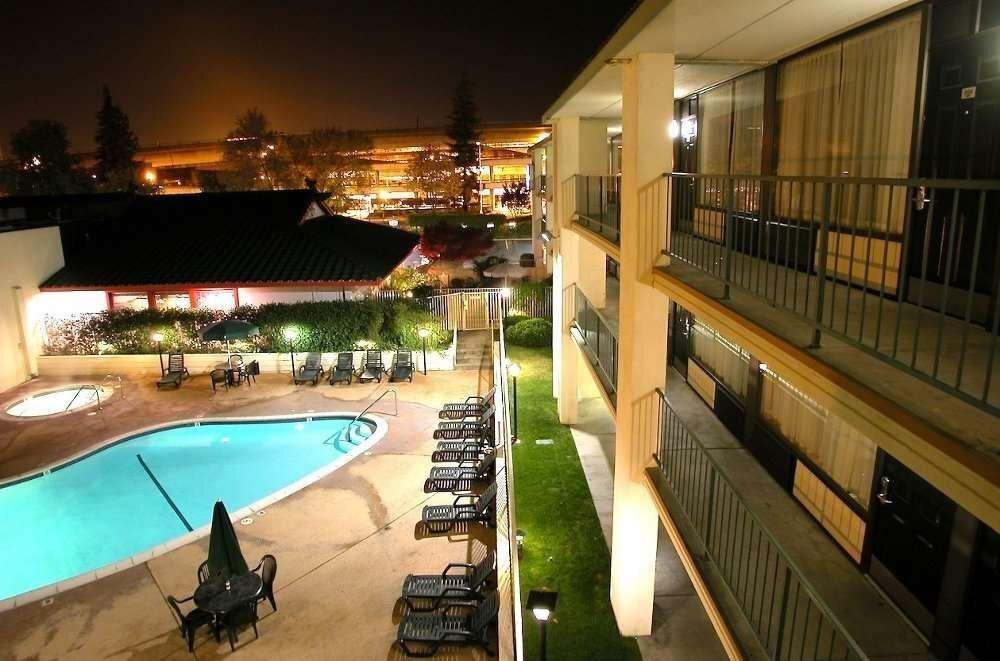 hotel image 12