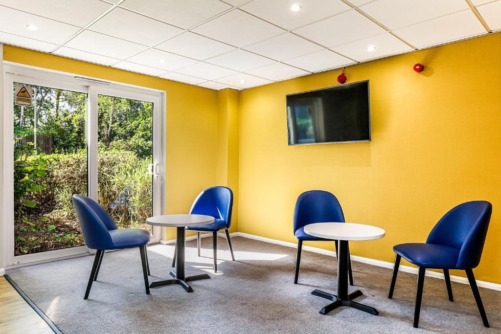 hotel image 11