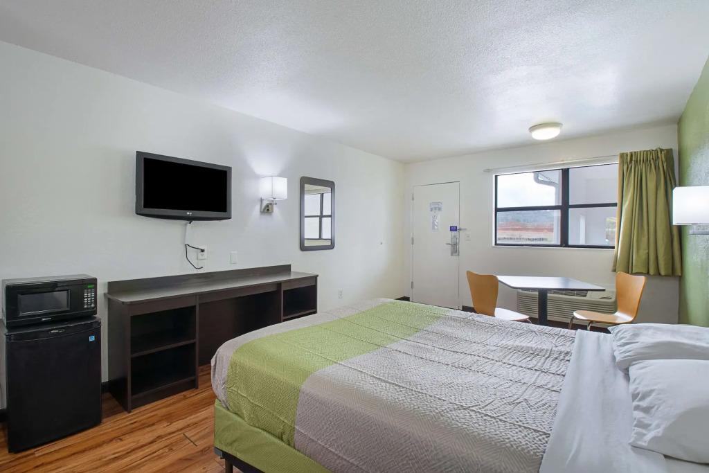hotel image 11