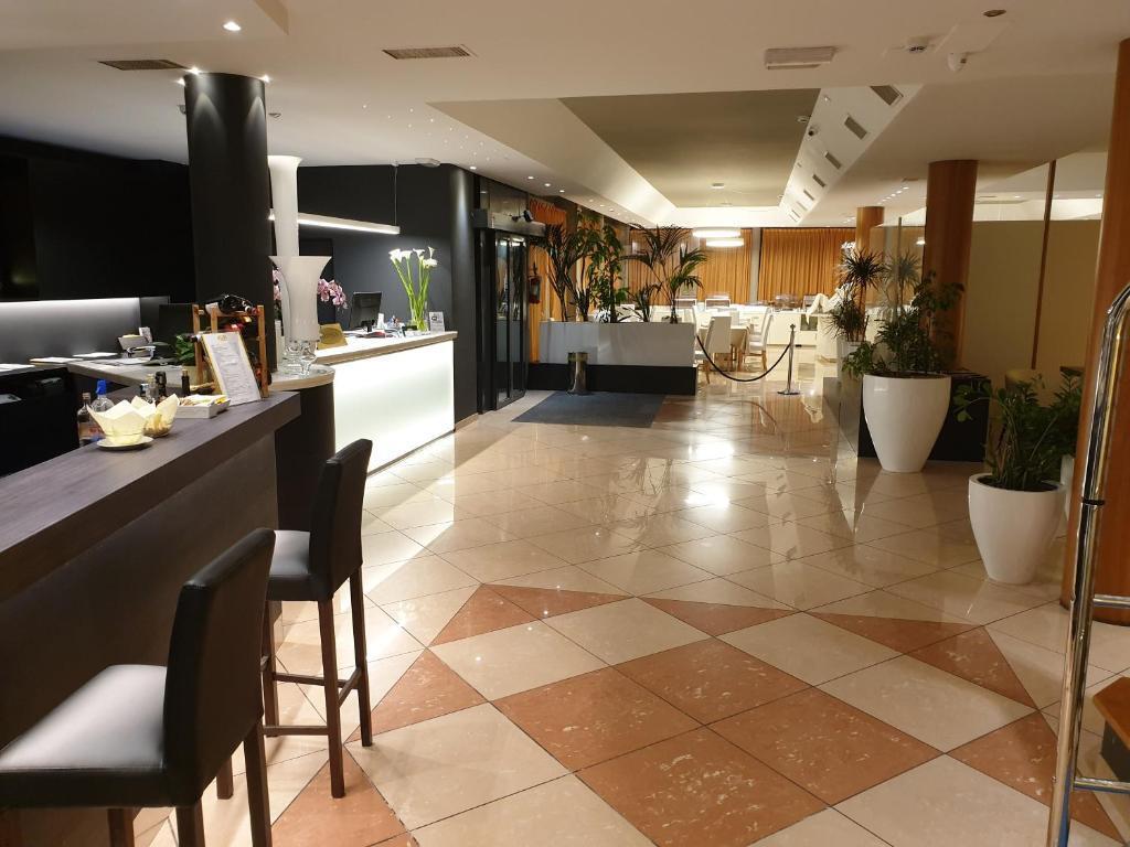 hotel image 12