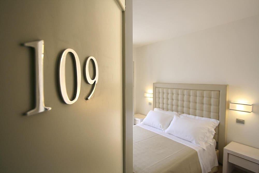 hotel image 11