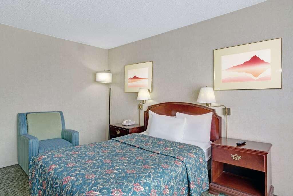 hotel image 8