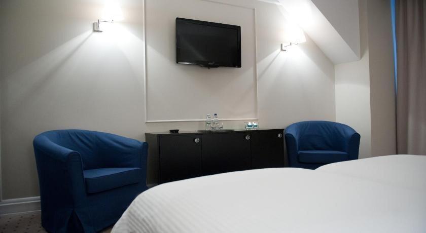 hotel image 13