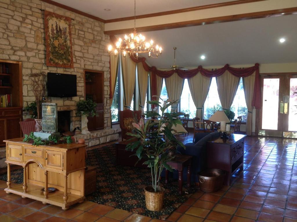 hotel image 13