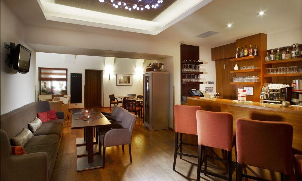 hotel image 11