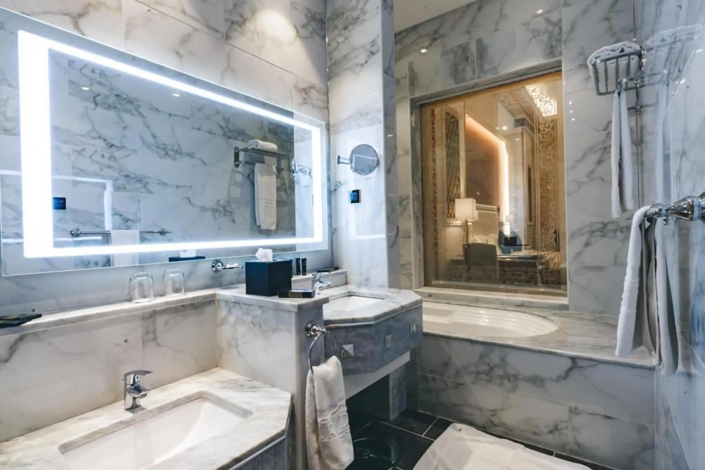 hotel image 16