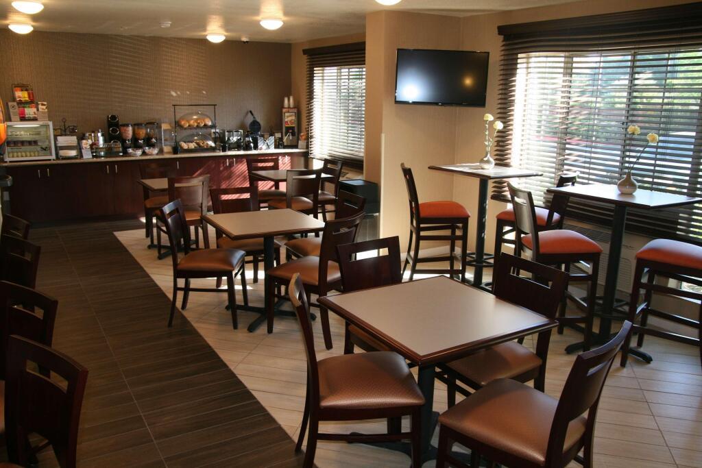 hotel image 13