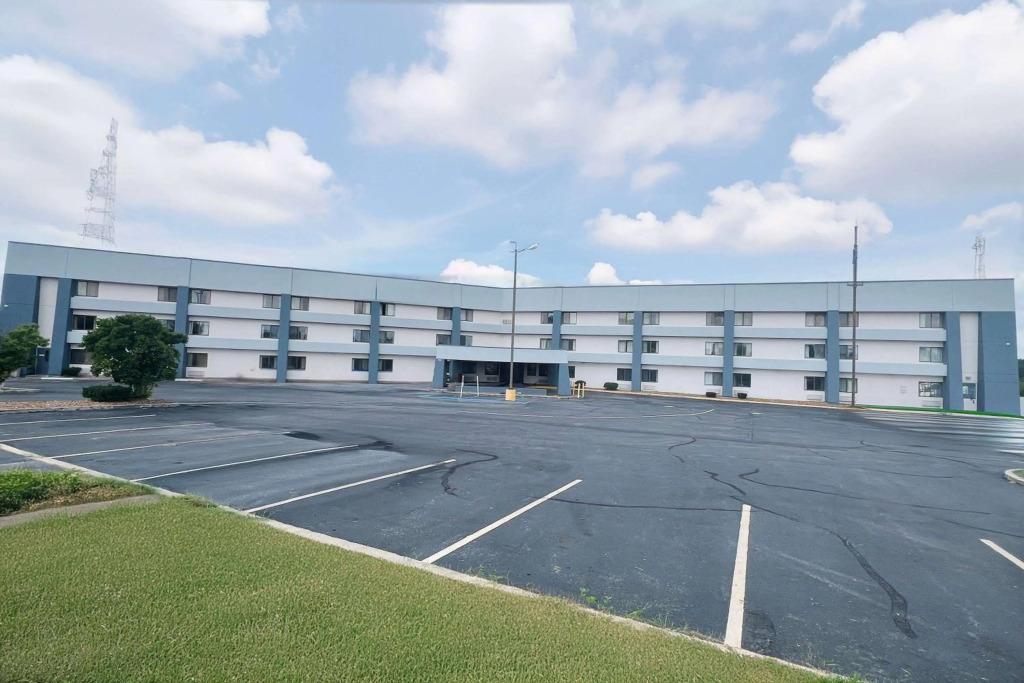hotel image 13