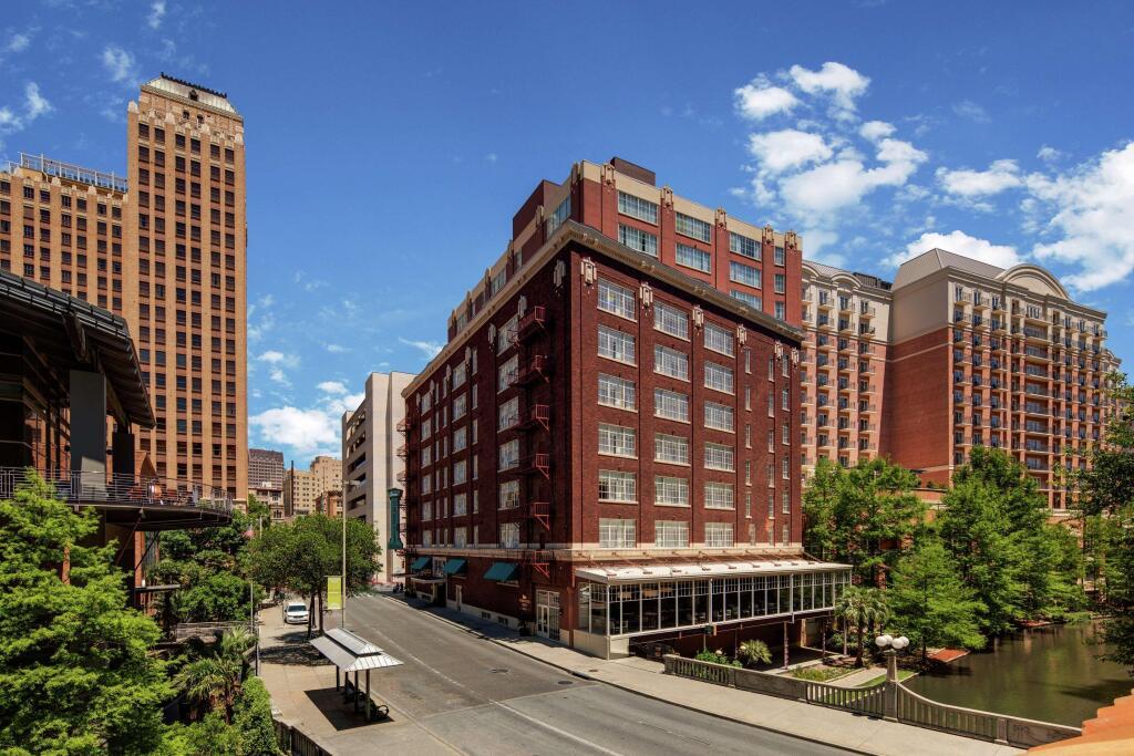 hotel image 19