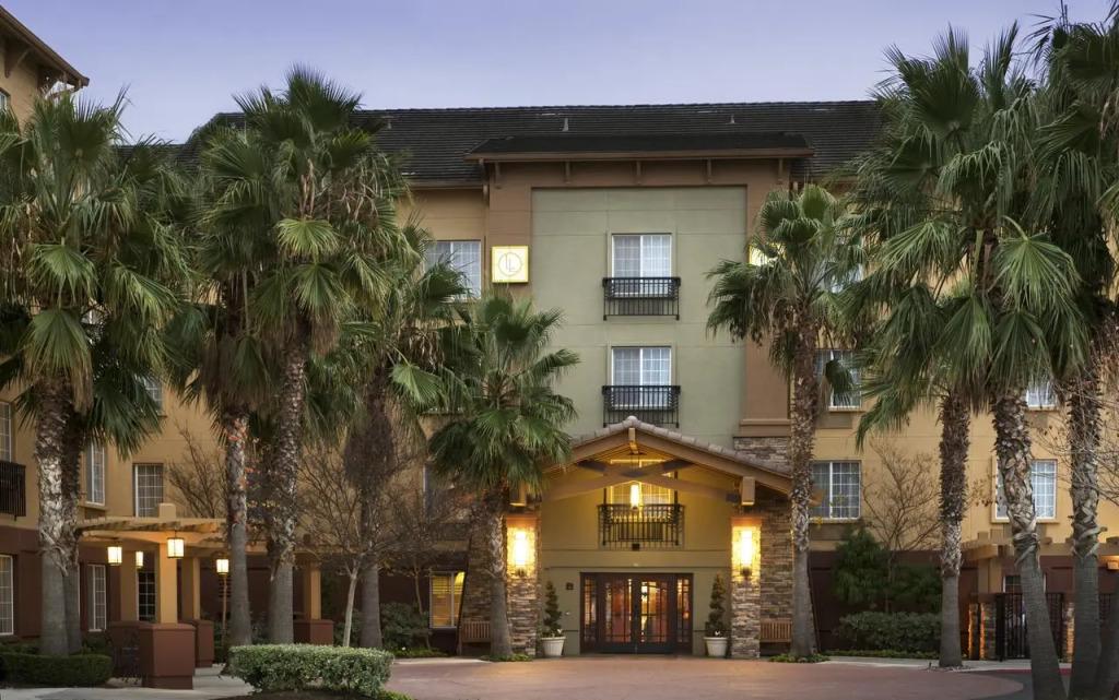 hotel image 10