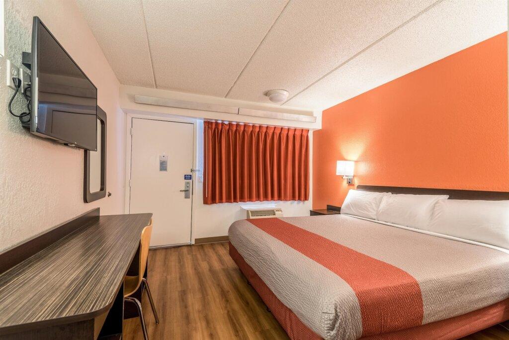 hotel image 10