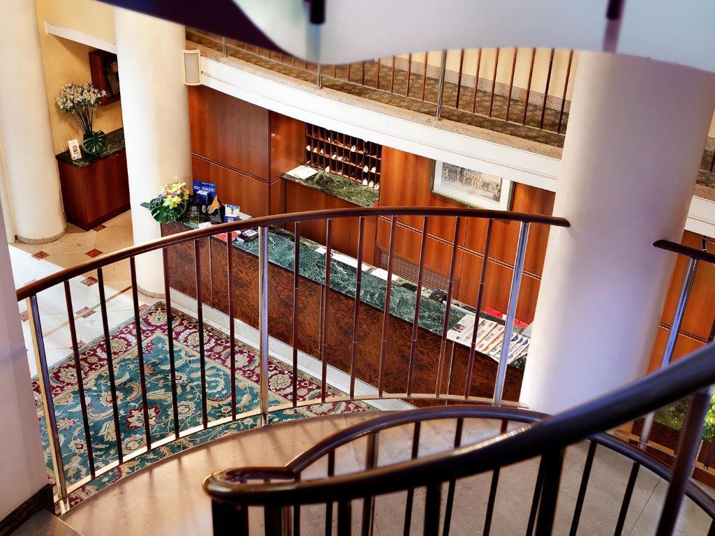 hotel image 16