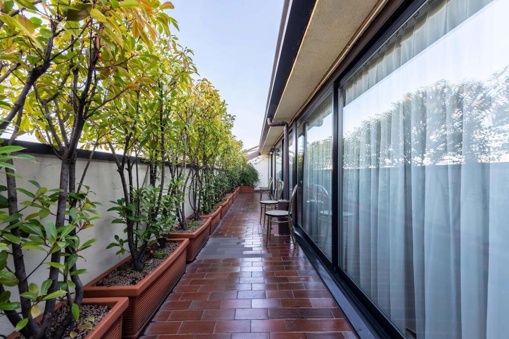 hotel image 37