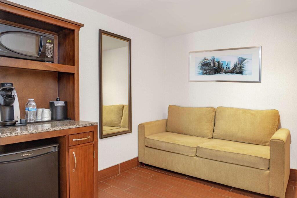 hotel image 17