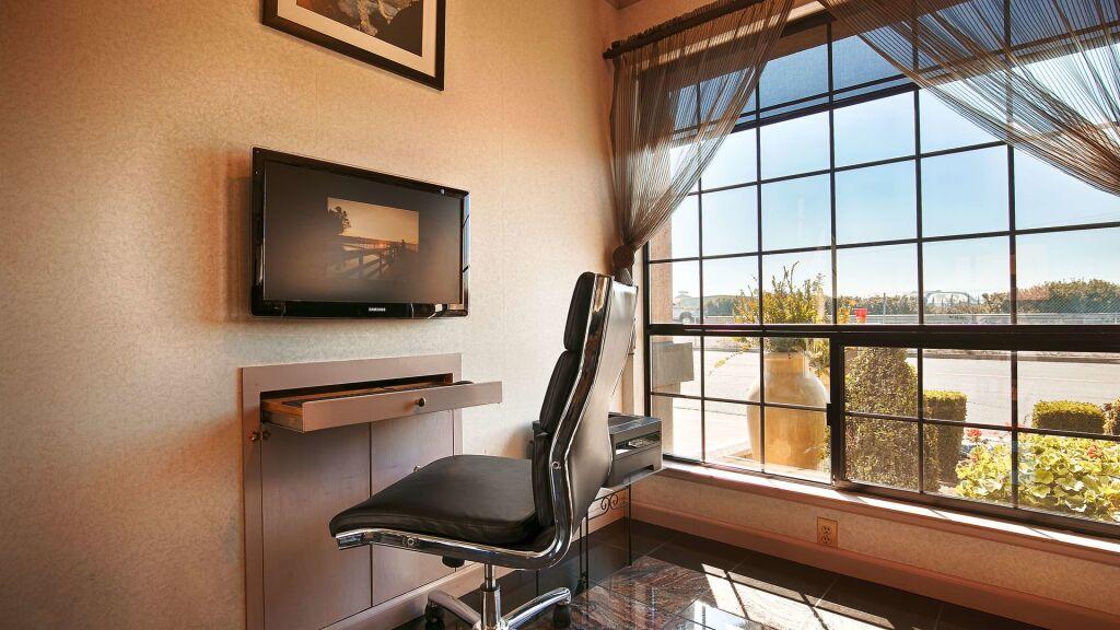 hotel image 11