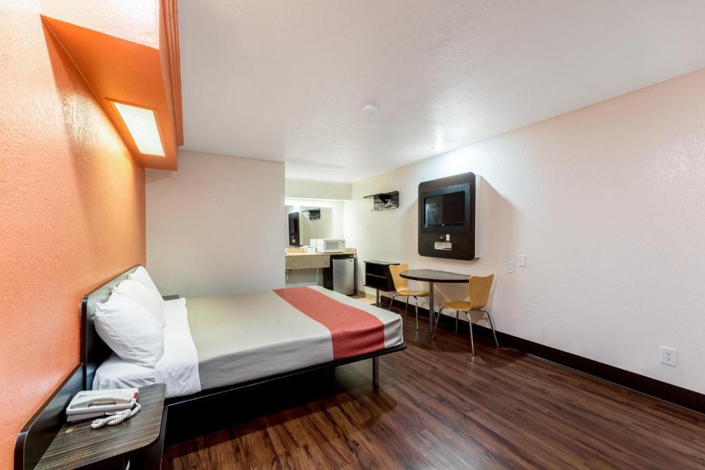 hotel image 14