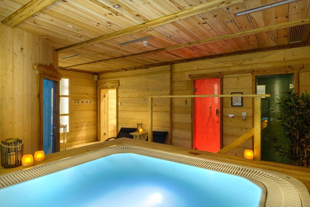 hotel image 13