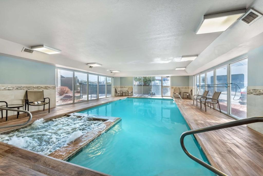 hotel image 16