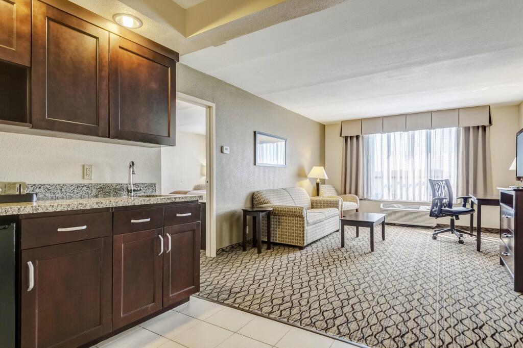 hotel image 37