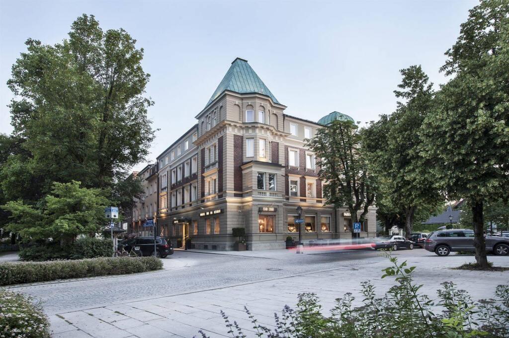 hotel image 16