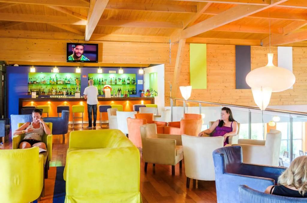 hotel image 39