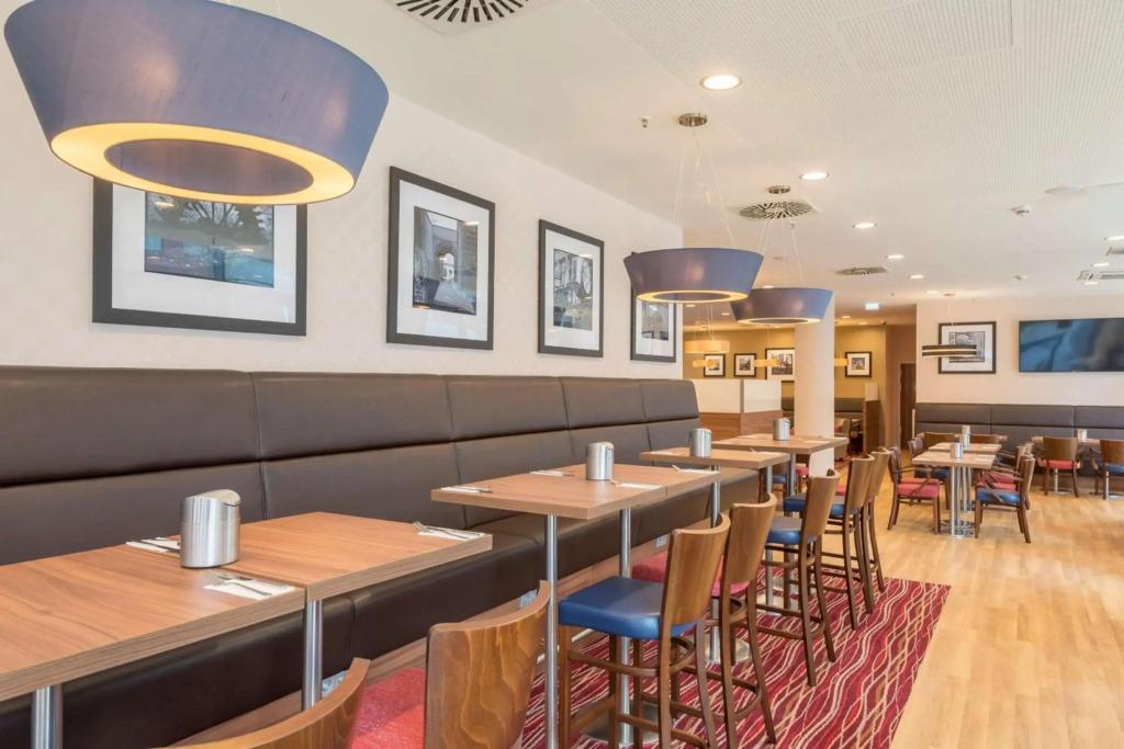 hotel image 8