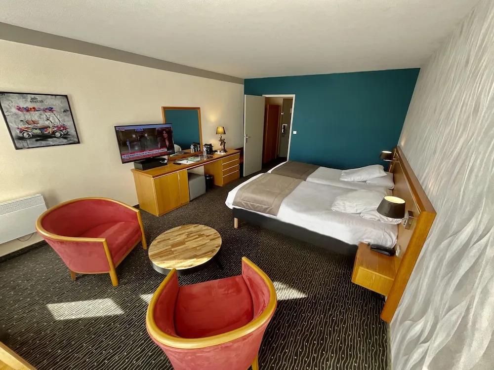 hotel image 18