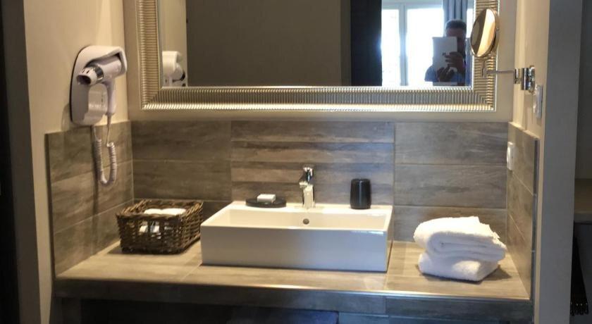 hotel image 18