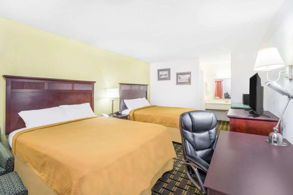 hotel image 10