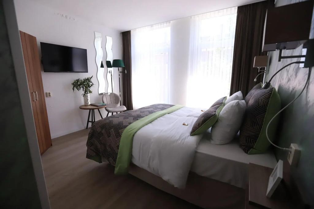 hotel image 26