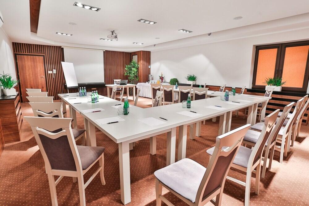 hotel image 9