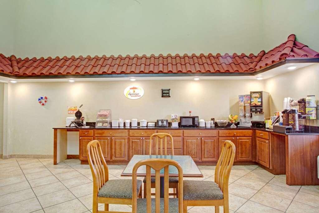 hotel image 7