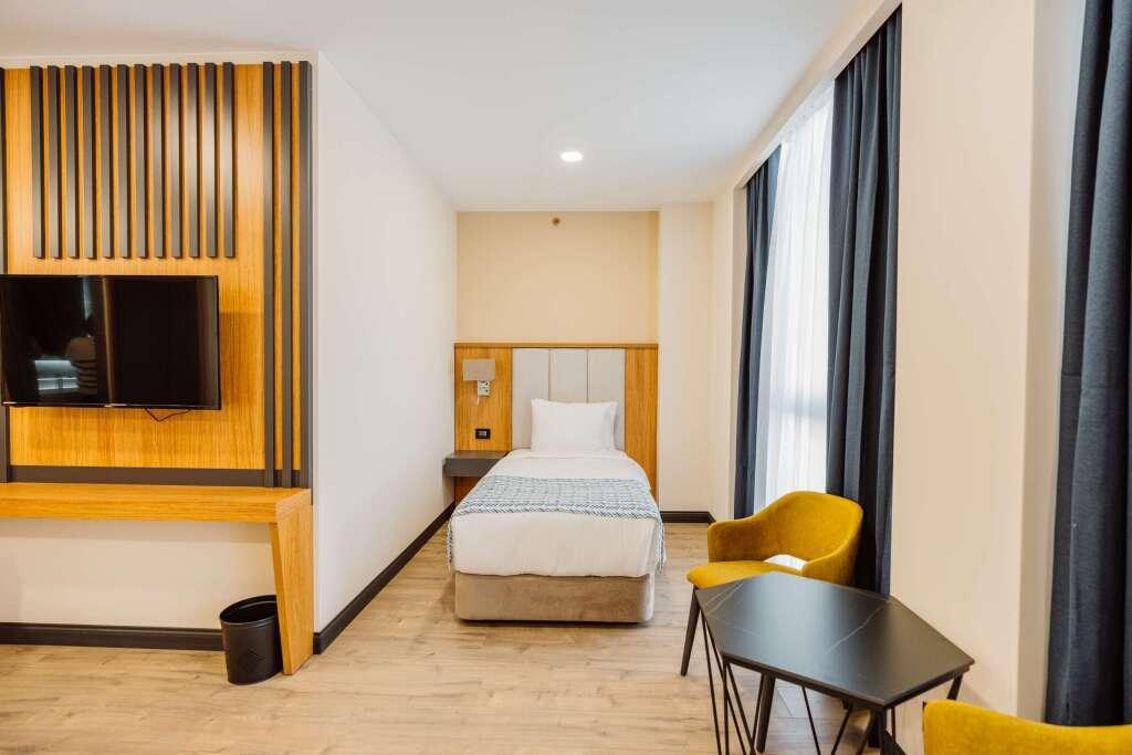 hotel image 12