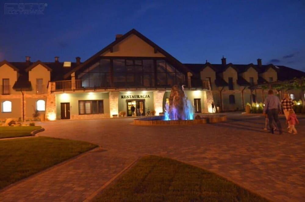 hotel image 16