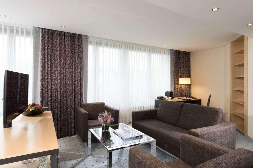hotel image 10