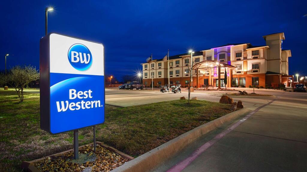 hotel image 16