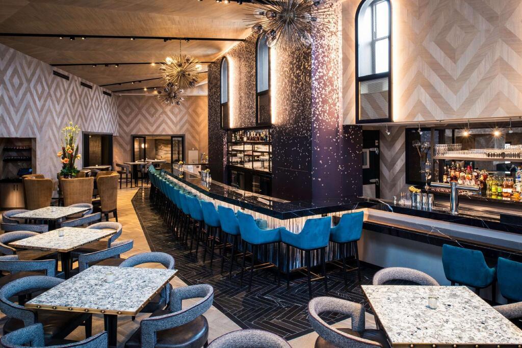 hotel image 39