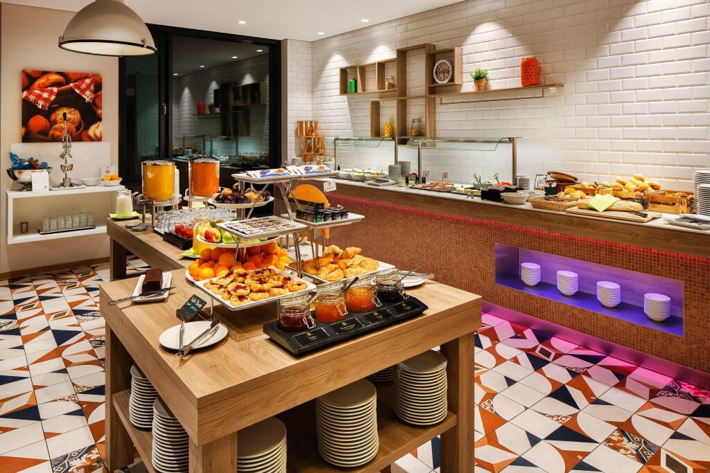 hotel image 12
