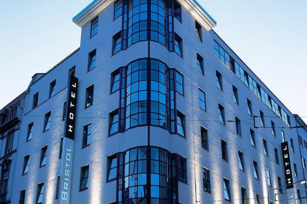 hotel image 10